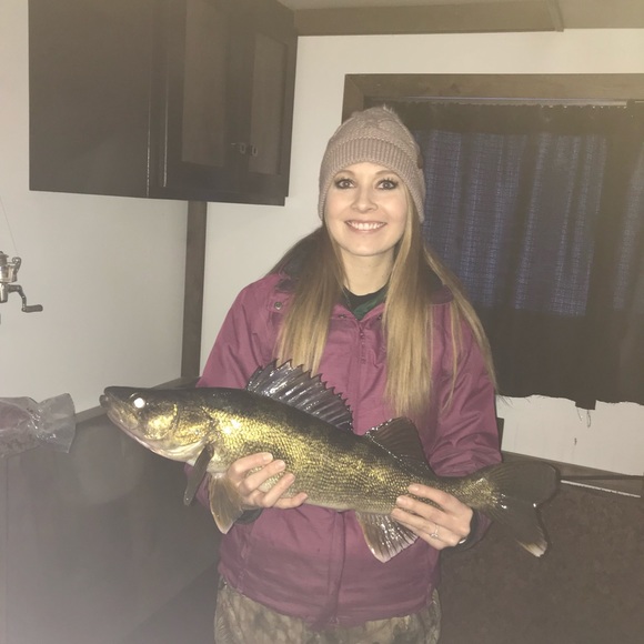 Meet your Posher, Amber - Picture 1 of 1